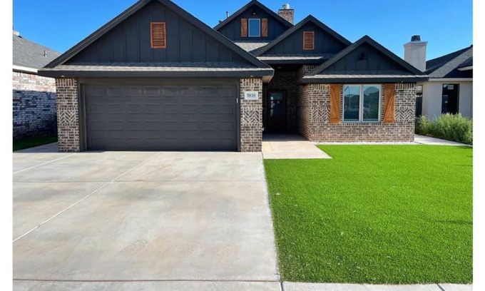 Lubbock House | 3BD ☆ 2BA New Home w/Full Kitchen & Outdoor Patio☀