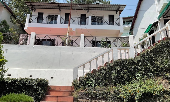 Bhimtal Cottage | 3BHK Villa near Bhimtal with Sukha valley View and parking space!