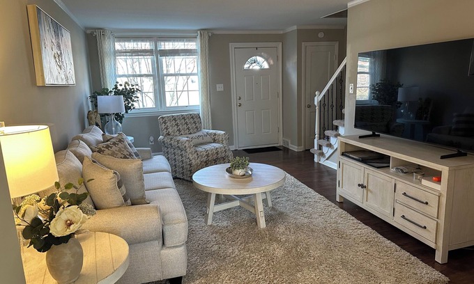 Newark House | 3BR/1BA Townhouse easy walk to University of Delaware campus, free parking spot.