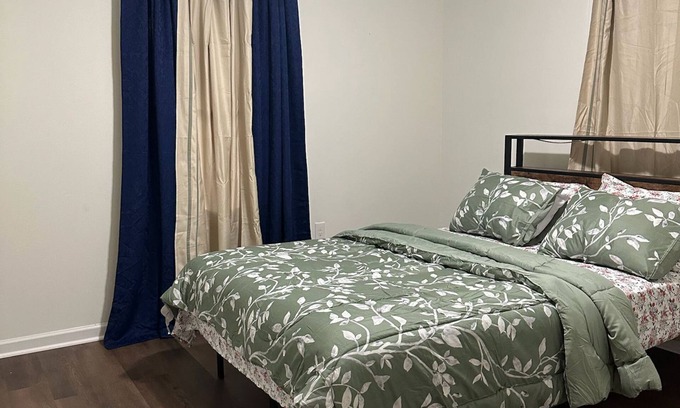Sterling House | 3Br/2Ba Family home close to Washington DC, Very close to many attractions.