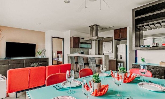 Cancun Apartment | 3BR Apt with Pool