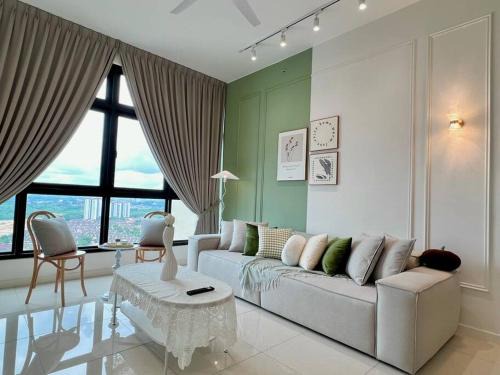 Taman Bukit Mewah Apartment | 3BR-Countryroad-Paradigm Residence by Guesthouse-6-8Pax