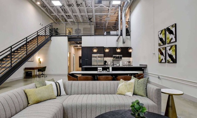 Arena District Apartment | 3BR Luxury Loft Near Downtown & Frost Bank Center