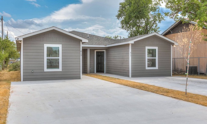 San Angelo House | 3BR Moments from Goodfellow AFB!