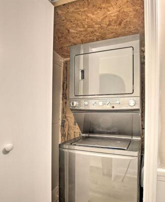 Overland Park House | 3BR Overland Park Home with Patio and Waterfall Pond