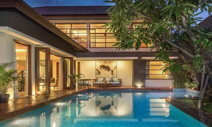 Sunset Road Villa | 3BR VILLA SEMINYAK FOR FAMILY WITH KIDS