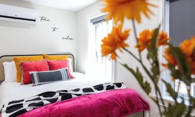 North End House | 3BR3Bth Entire House/Steps to Downtown & TD Garden