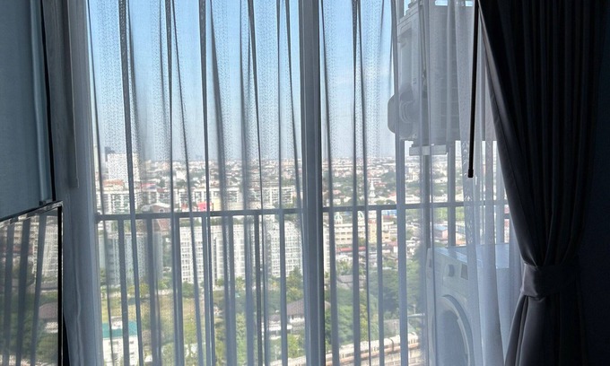 Suan Luang Condo | #4 29sqm 1-bedroom condo with pool, fitness, WiFi, AC in Bangkok