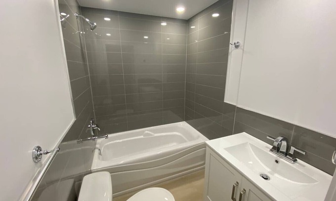 Bellerive Apartment | 4.5 équipé - près services +bus