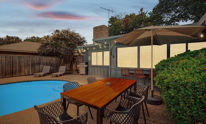 Far North Dallas House | 4-BD Serene Hideaway w Pool, Foosball, and Patio