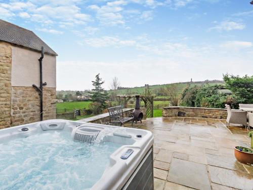 Crich House | 4 Bed in Crich 93830