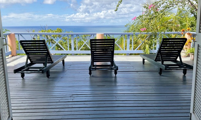 Vieux Fort Apartment | 4 bedroom A/C guest apartment for max 8 persons at Villa Caribbean Dream
