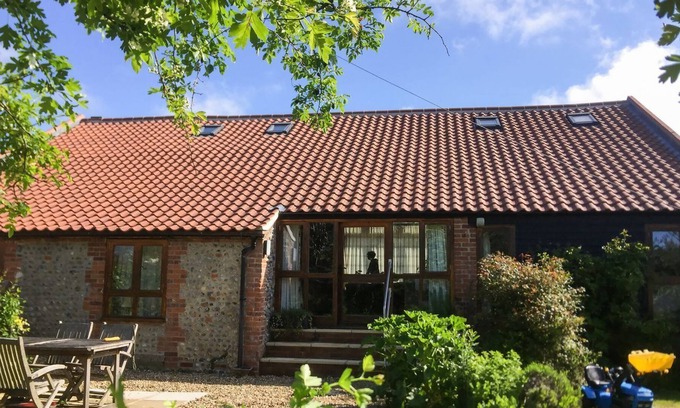 Swafield House | 4 bedroom accommodation in Swafield, near North Walsham