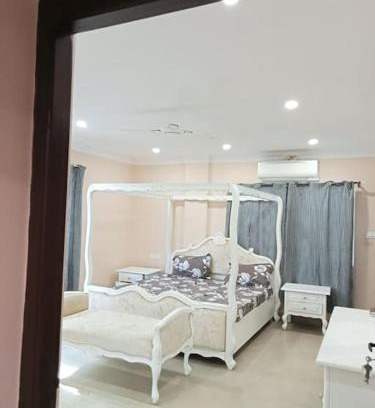 Hyderabad Apartment | 4-Bedroom Elegant and Spacious AC Apartment only for families, Prime Location, Just 100m from Main Road!