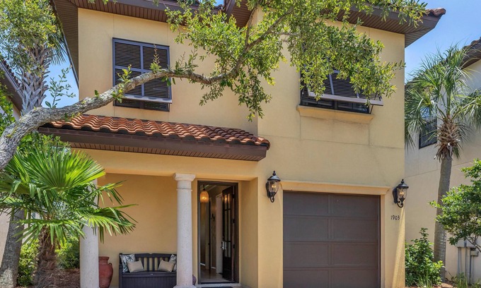 Villa Lago House | 4 Bedroom – Golf Course View - Villa Lago at Sandestin Golf & Beach Resort!