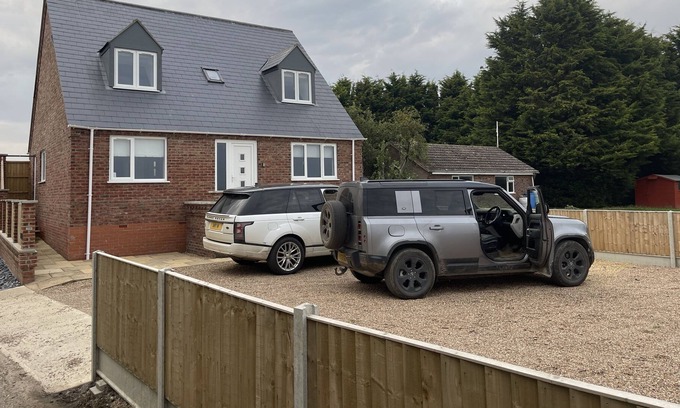 Frampton House | 4 Bedroom House in Boston Contractors/Pet/Children
