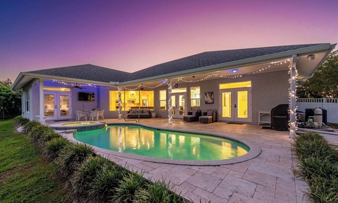 Palma Sola House | 4-bedroom house in charming Bradenton, with private pool, spa, and boat dock.
