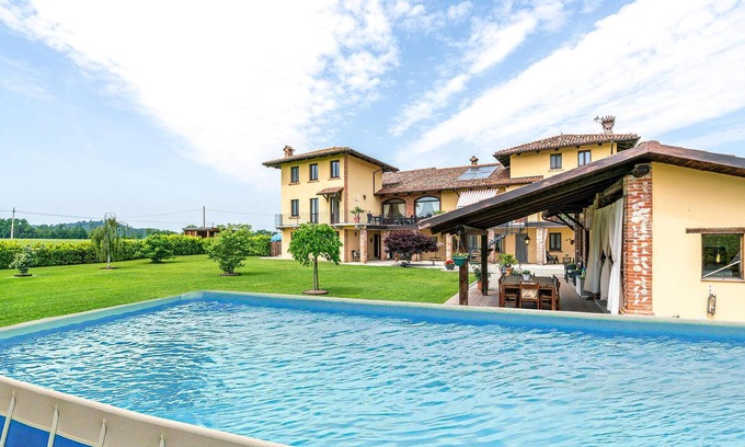 Lequio Tanaro House | 4 bedroom lovely home in Lequio Tanaro