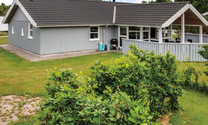 Fjellerup Strand House | 4 bedroom stunning home in Glesborg