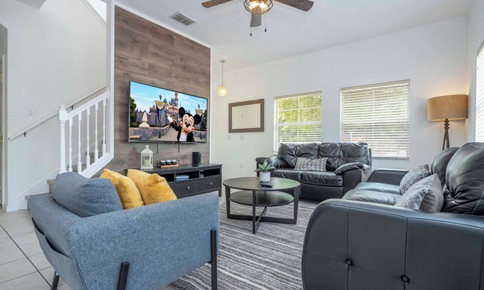 Bellavida House | 4 bedrooms close to Disney