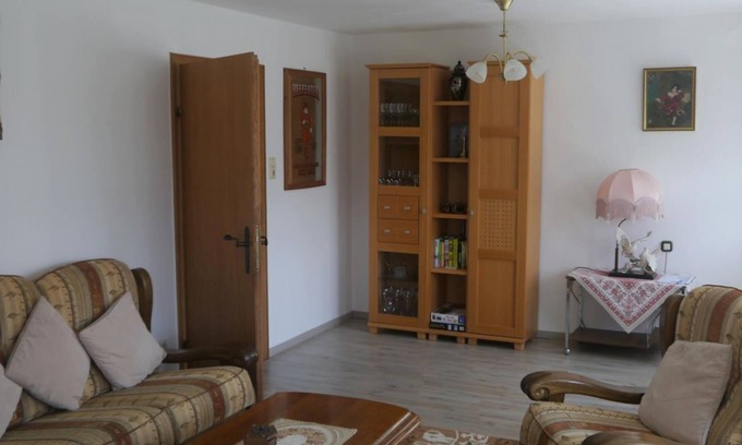 Gerolstein Apartment | 4-Bett-Ferienwohnung Peter - Vulkaneifel-Ferienwohnungen am Felsenpfad