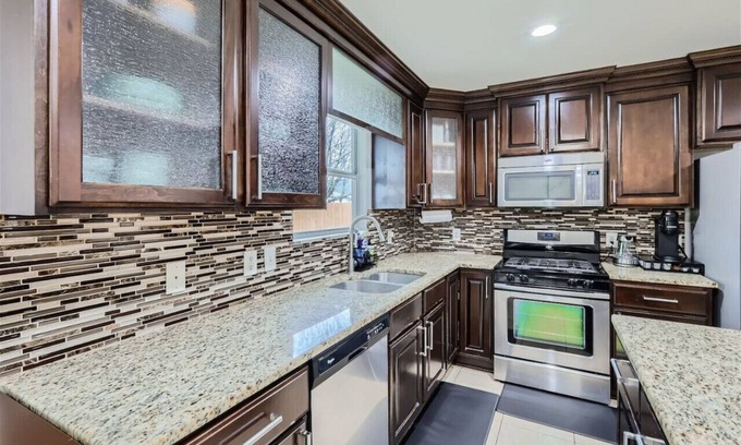 Austin House | 4 BR + Haven Hideaway + Austin Colony + Game Room