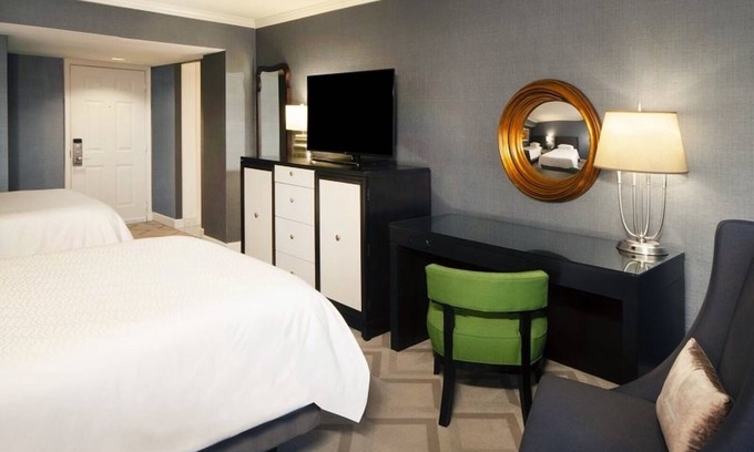 West End Hotel | 4 Double Room Units Close to Kennedy Center for Performing Arts
