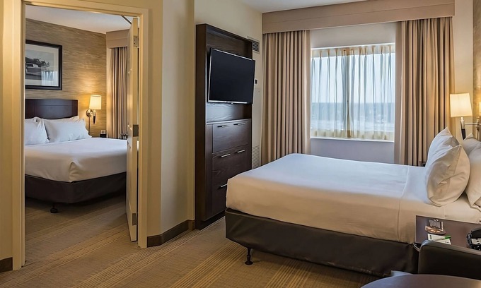 O'Hare Hotel | 4 Family-friendly Units, Pets are Welcome, Complimentary Airport Shuttle!
