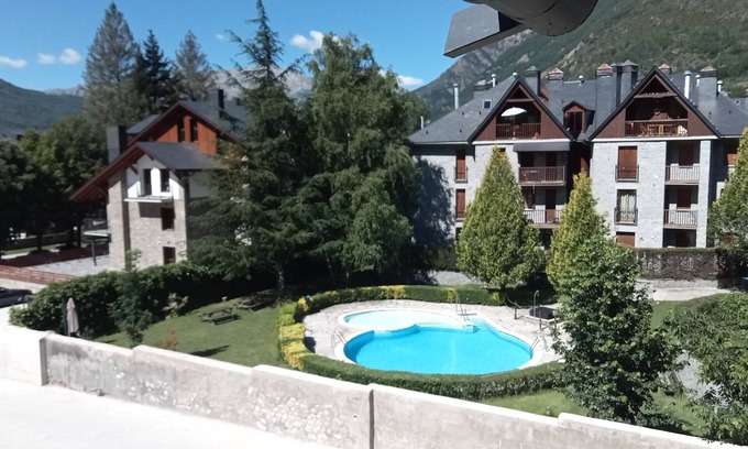Benasque Apartment | 4 LIRONES - THE 4 SLEEPYHEAD DORMOUSES