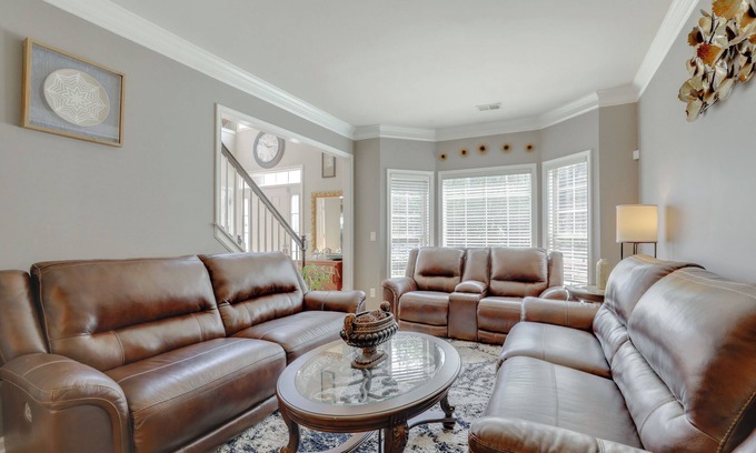 Roswell House | 4 Mi to Chattahoochee River: Family Home w/Yard!
