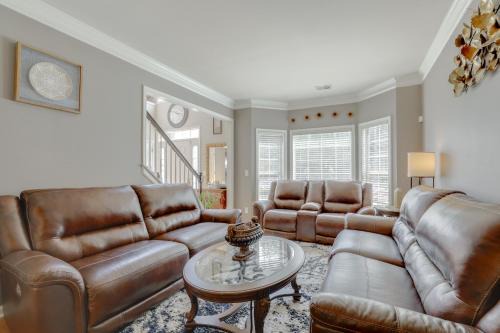 Roswell House | 4 Mi to Chattahoochee River Family Home with Yard!