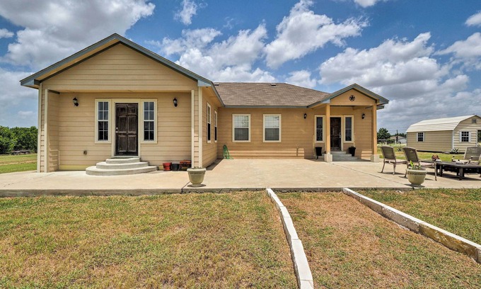 Travis County House | 4 Mi to Circuit of the Americas: Home w/3 Acres