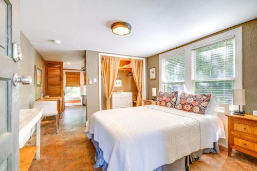 Zilker Apartment | 4 Mi to Dtwn Pet-Friendly Austin Studio