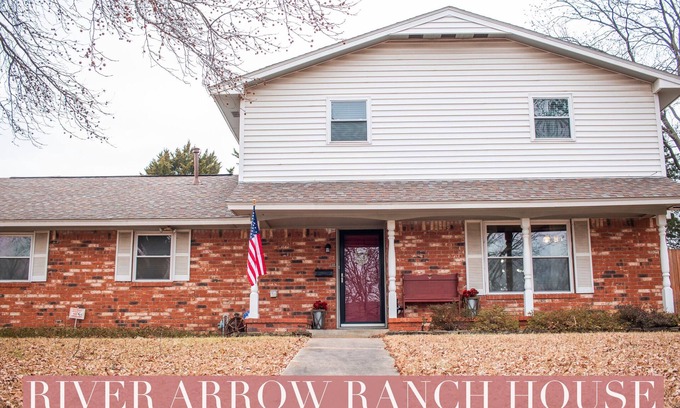 Pawhuska House | 4 minutes to PW MERC