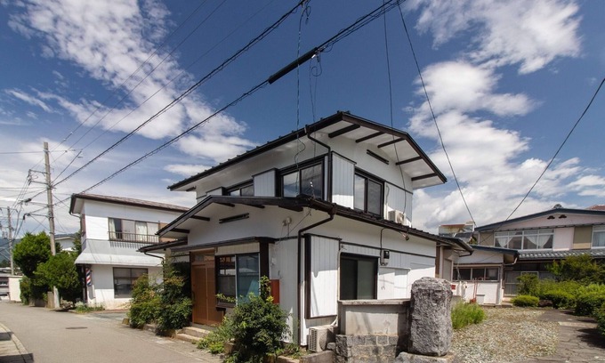 Fujikawaguchiko House | 4 minutes walk from Kawaguchiko Station FTH maro/Minamitsurugun Yamanashi