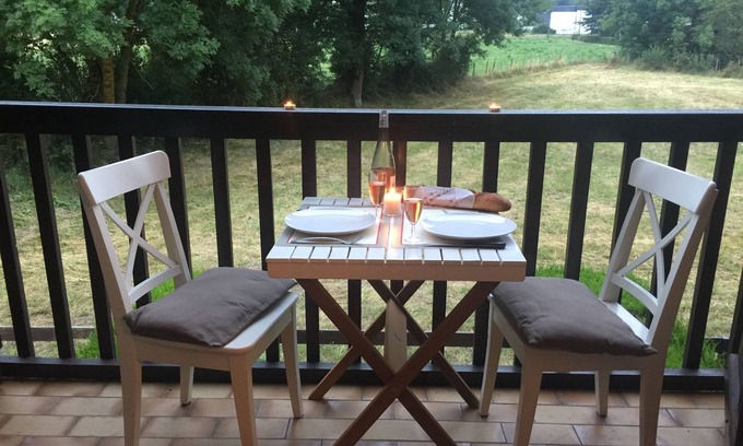 Vielle-Aure Apartment | 4-PERSON APARTMENT WITH MEADOW AND MOUNTAIN VIEWS