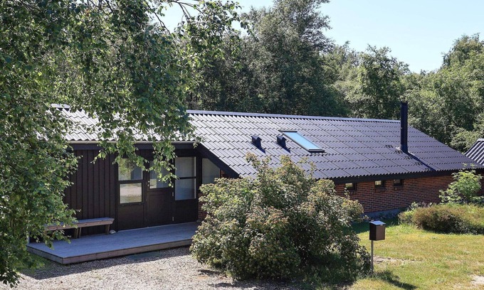 Vestero Havn House | 4 person holiday home in Læsø