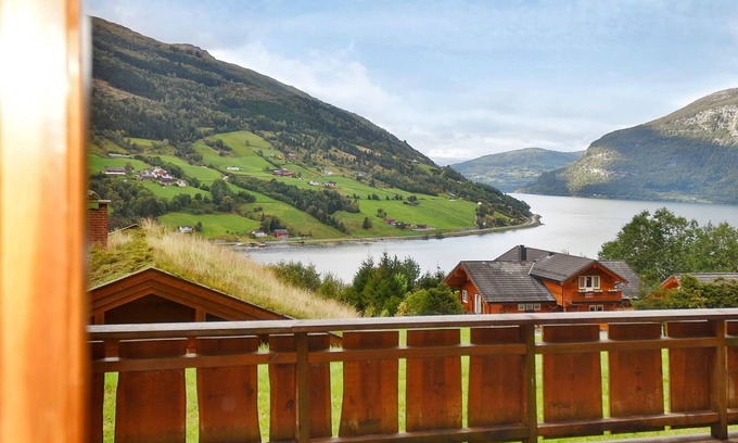 Olden House | 4 person holiday home in olden