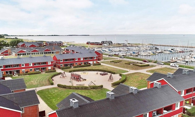 Lemvig Apartment | 4 person holiday home on a holiday park in Lemvig