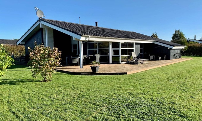 Ronde House | 4 star holiday home in Rønde