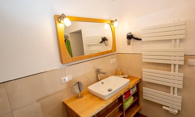 Stadlern Apartment | 4-Sterne-Ferienwohnung im Erdgeschoss mit neu angelegter Terrasse