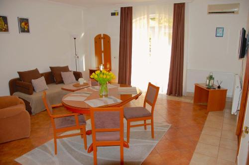 Egerfurdo Apartment | 4 You Apartmans