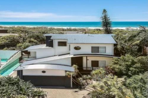 Peregian Beach House | 40 Jacana Street Peregian Beach