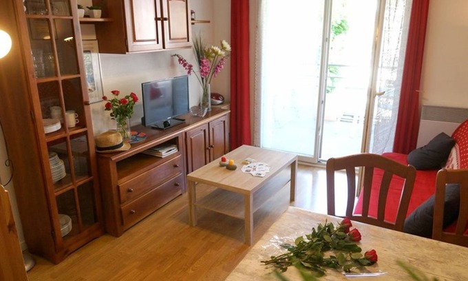 Bagneres-de-Luchon Apartment | 40 m² Apartment ∙ 2 bedrooms ∙ 4 guests