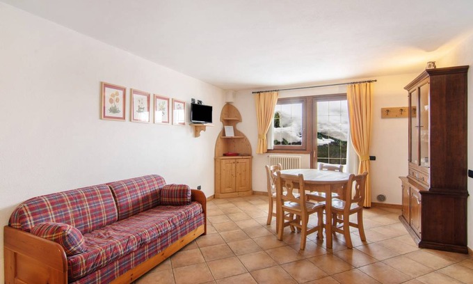 Campodolcino Apartment | 40 m² Aparthotel ∙ 1 bedroom ∙ 4 guests