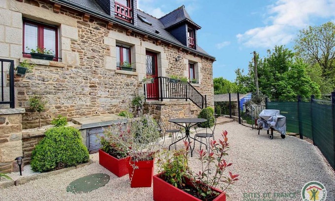 Plouezec House | 40 m² Gîte ∙ 1 bedroom ∙ 2 guests