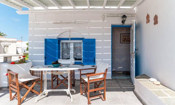 Artemonas House | 40 m² House ∙ 1 bedroom ∙ 2 guests