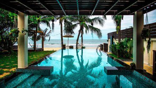 Pak Nam Pran Villa | 40 m² Villa ∙ 5 bedrooms ∙ 16 guests