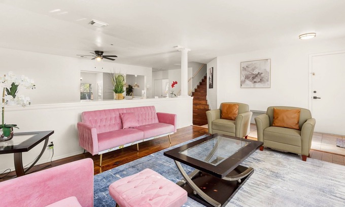 North San Antonio - SAT House | 40% Monthly Discount Modern 5 Bedrooms in SA Chef Kitchen, Game Lounge