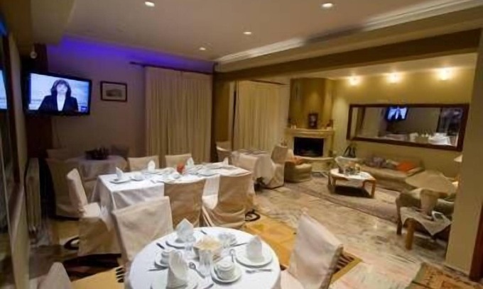 Loutra Edipsou Hotel | 40 Platania Hotel